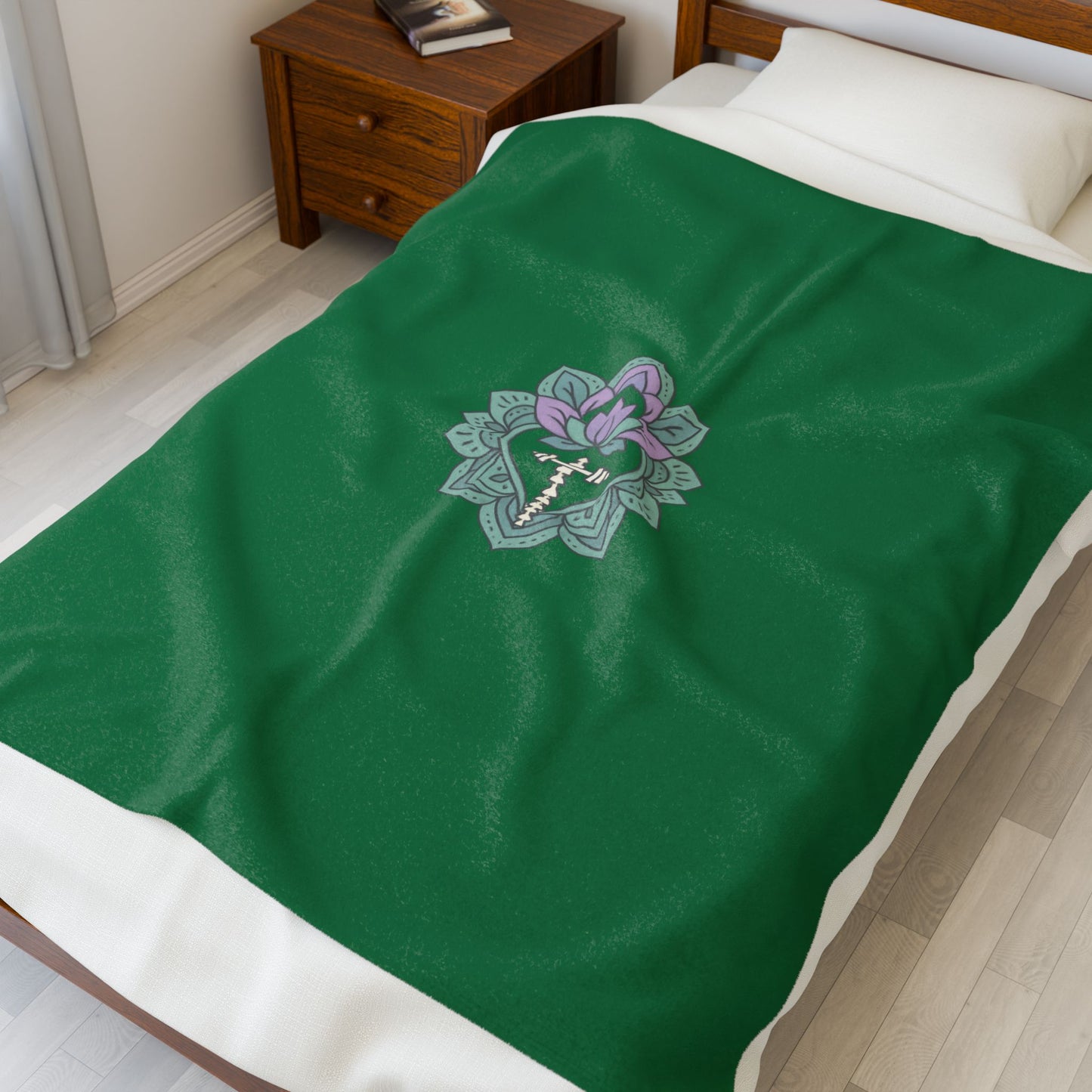 Lotus Blossom Velveteen Plush Blanket – Cozy Green Decor for Meditation & Relaxation